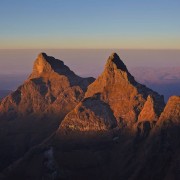 6677.jpg