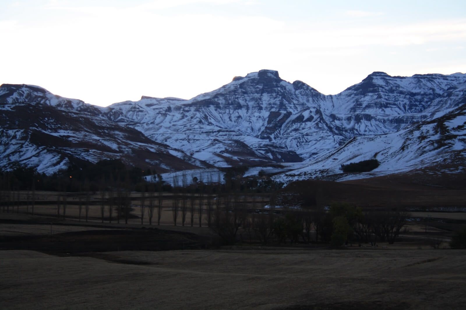 Bushmans Nek covered in snow